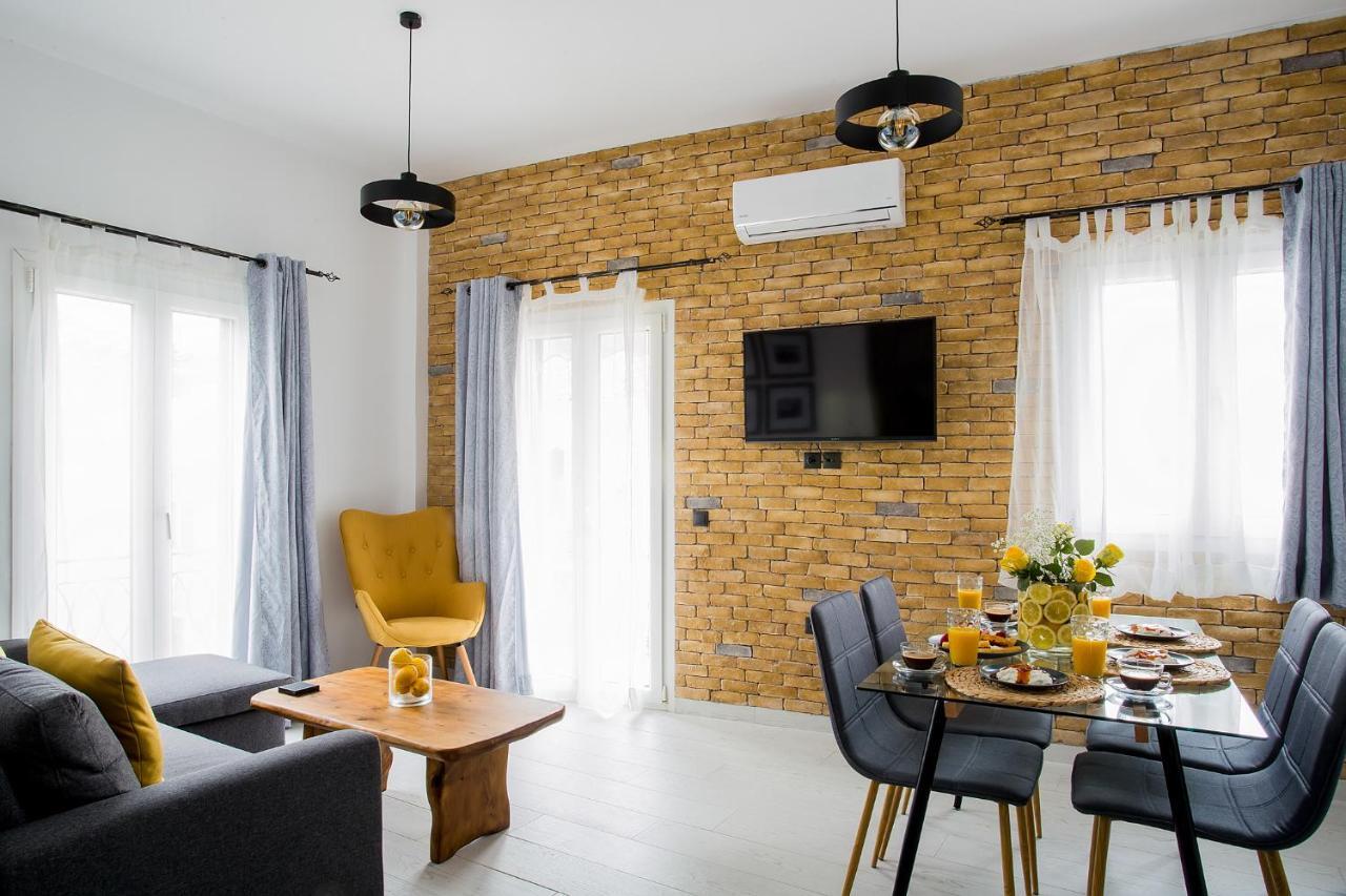 Deluxe Town Hall Square Flat In Historical Center 3 Corfu  Exterior foto
