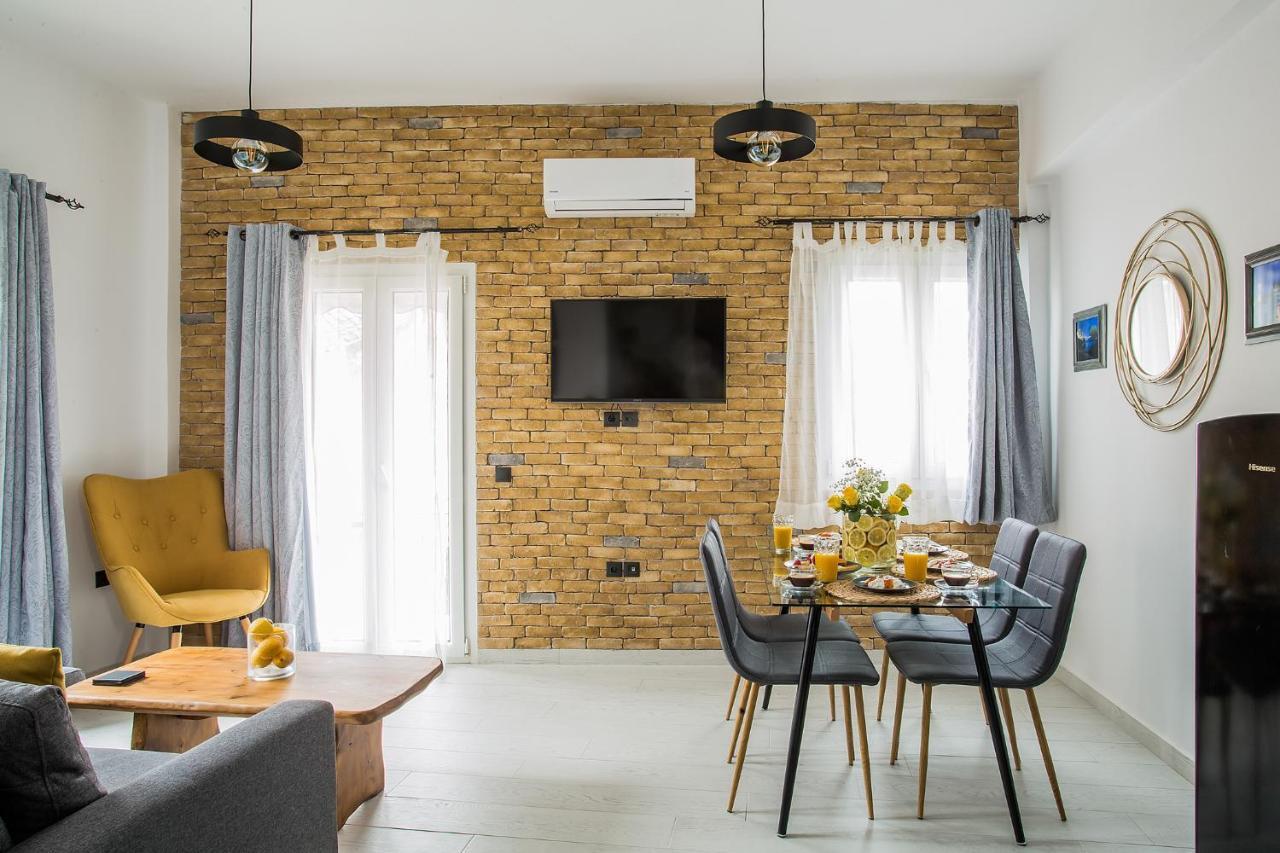 Deluxe Town Hall Square Flat In Historical Center 3 Corfu  Exterior foto